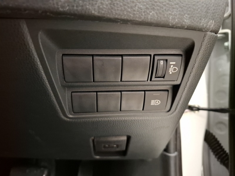 Used Toyota Yaris 2023 for sale - 77252401: Photo 10