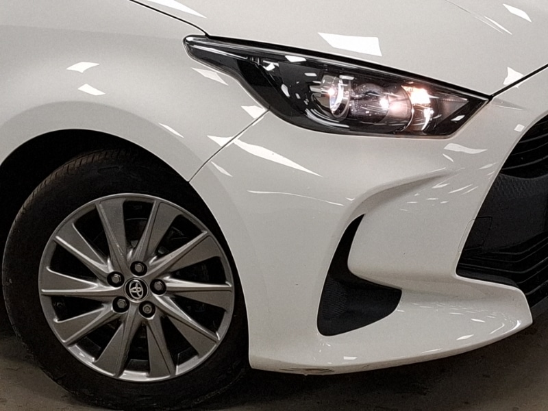 Used Toyota Yaris 2023 for sale - 77252401: Photo 9