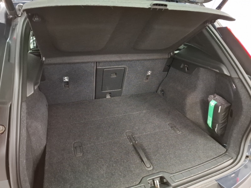 Used Volvo XC40 2022 for sale - 77767418: Photo 8