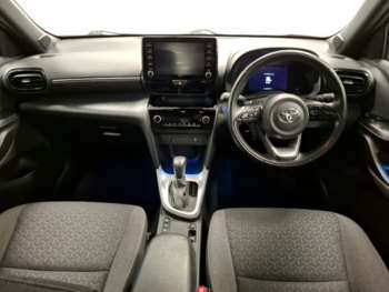Used Toyota Yaris Cross 2022 for sale - 74980054: Photo