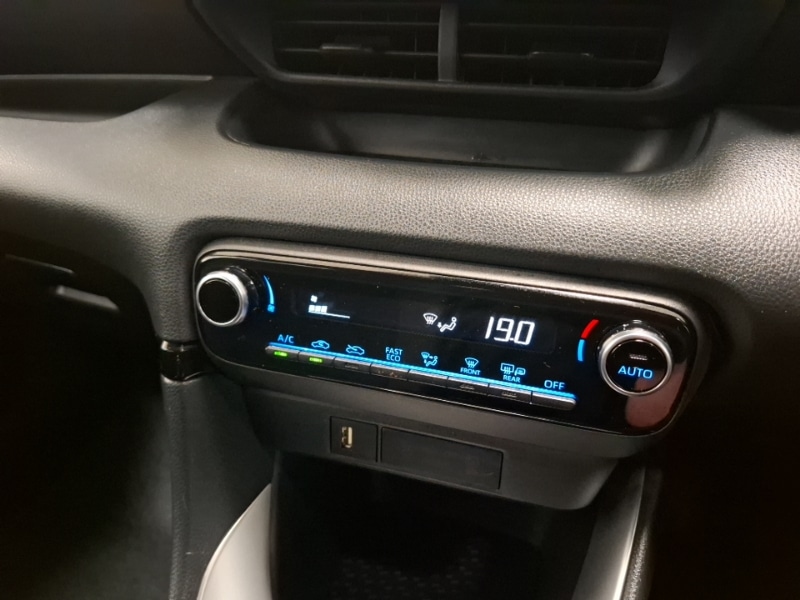 Used Toyota Yaris 2022 for sale - 76983029: Photo 17