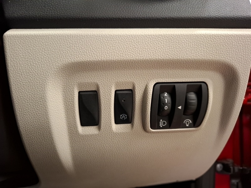 Used Renault Captur 2019 for sale - 77418653: Photo 10