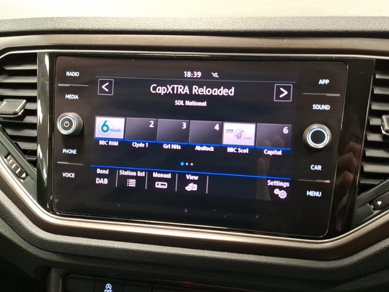 Used Volkswagen T-Roc 2018 for sale - 76860586: Photo 10