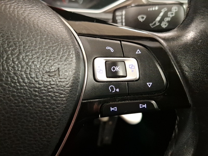 Used Volkswagen T-Roc 2018 for sale - 76860586: Photo 17