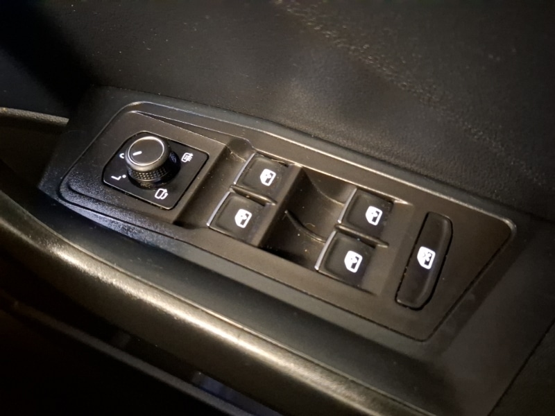 Used Volkswagen T-Roc 2018 for sale - 76860586: Photo 19