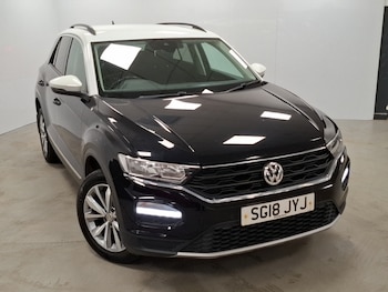Used Volkswagen T-Roc 2018 for sale - 76860586: Photo