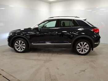 Used Volkswagen T-Roc 2018 for sale - 76860586: Photo