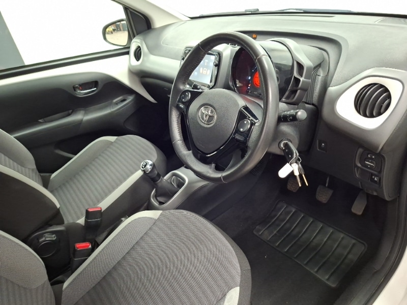 Used Toyota AYGO 2020 for sale - 77073538: Photo 10