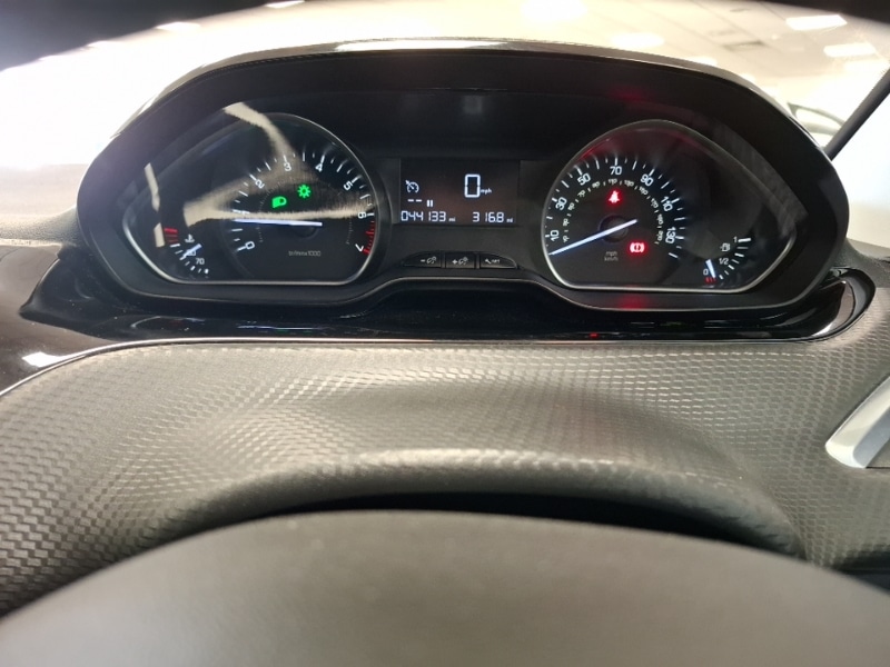 Used Peugeot 2008 2019 for sale - 77969409: Photo 19