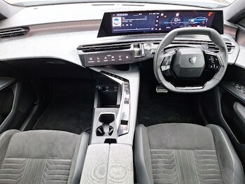 Used Peugeot 3008 2024 for sale - 77690016: Photo