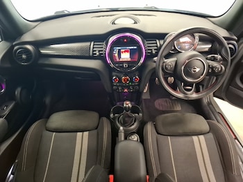 Used MINI Cooper 2019 for sale - 78861404: Photo
