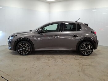 Used Peugeot 208 2022 for sale - 77209471: Photo