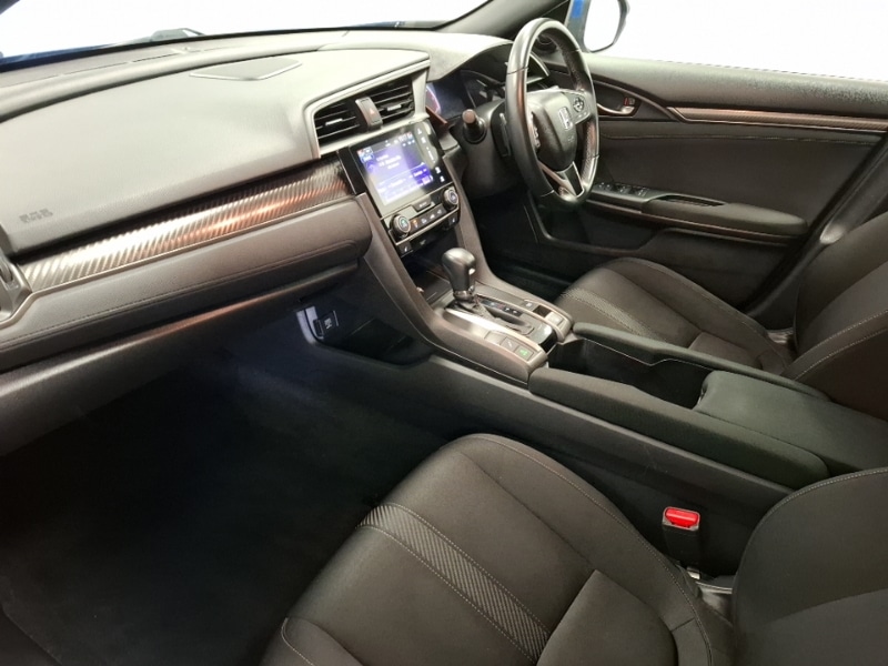 Used Honda Civic 2019 for sale - 78126309: Photo 5