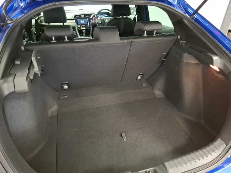 Used Honda Civic 2019 for sale - 78126309: Photo 8