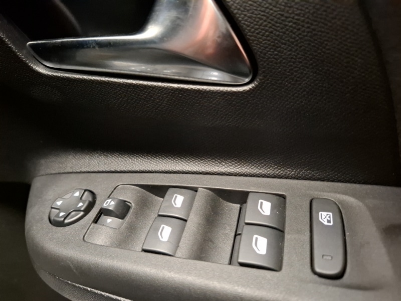 Used Vauxhall Corsa 2025 for sale - 76964130: Photo 12