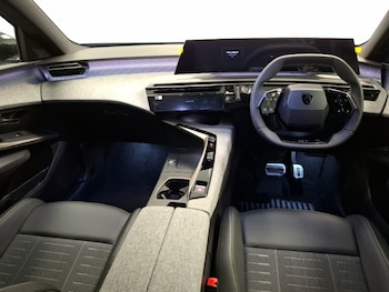 Used Peugeot 3008 2025 for sale - 76120983: Photo