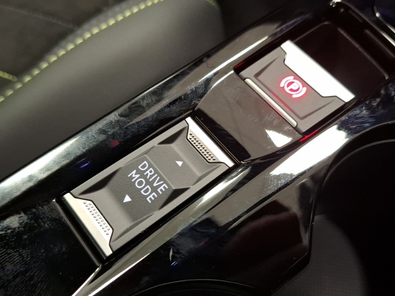 Used Peugeot 2008 2025 for sale - 76860563: Photo 17