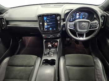 Used Volvo XC40 2018 for sale - 79615392: Photo