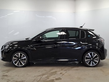 Used Peugeot 208 2023 for sale - 78269191: Photo