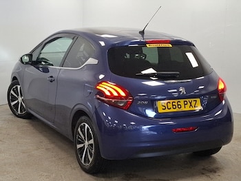 Used Peugeot 208 2016 for sale - 79510758: Photo