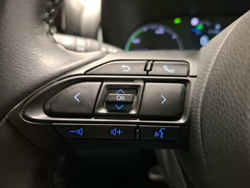 Used Toyota Yaris 2023 for sale - 76925111: Photo 14