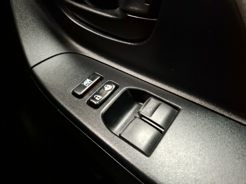 Used Toyota Yaris 2015 for sale - 78094096: Photo 12