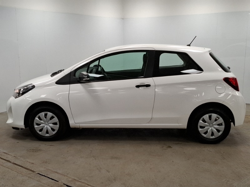 Used Toyota Yaris 2015 for sale - 78094096: Photo 4