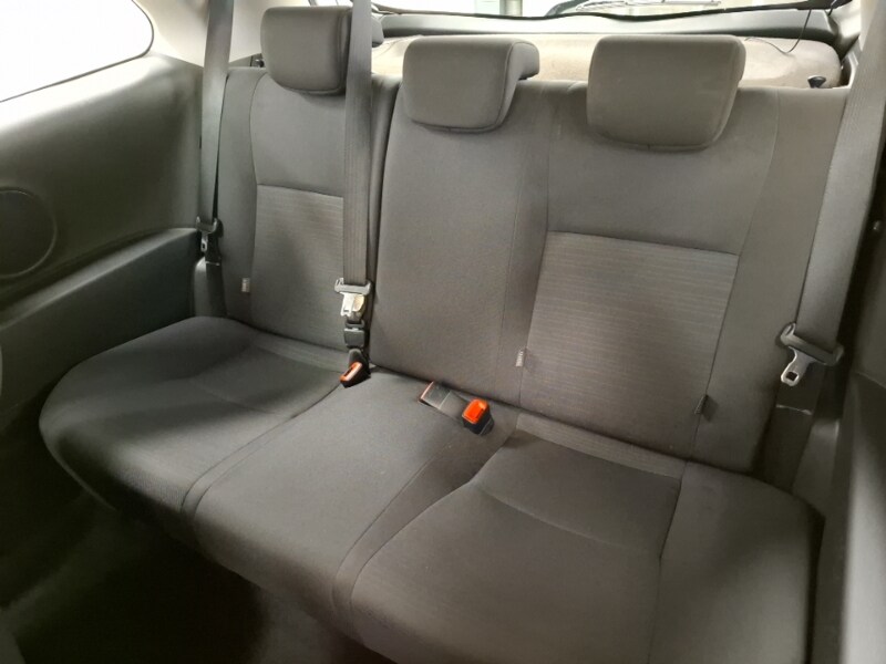 Used Toyota Yaris 2015 for sale - 78094096: Photo 6