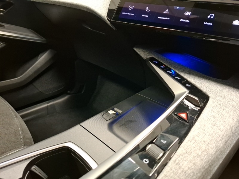 Used Peugeot 5008 2024 for sale - 77300049: Photo 18