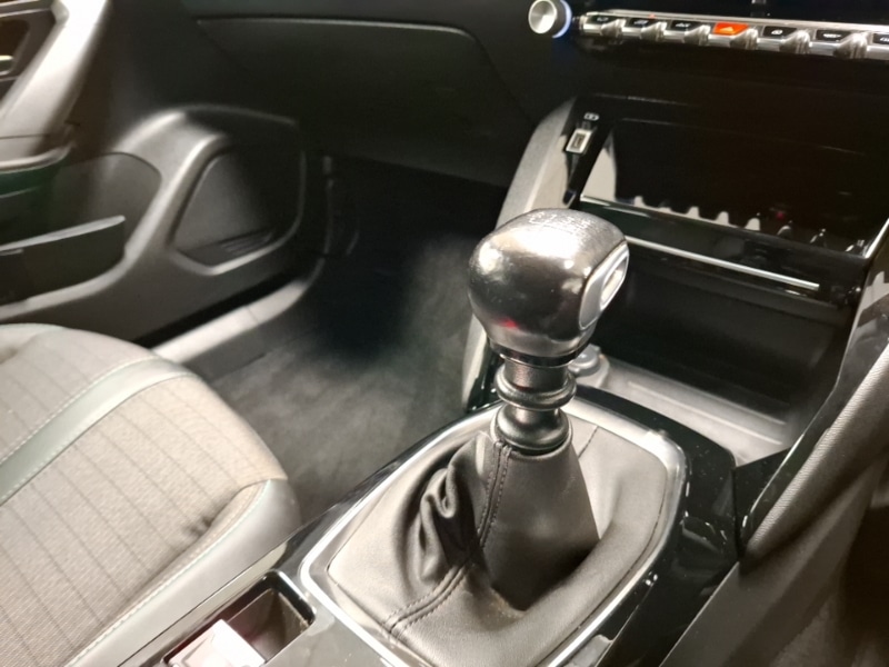 Used Peugeot 2008 2022 for sale - 76987231: Photo 18