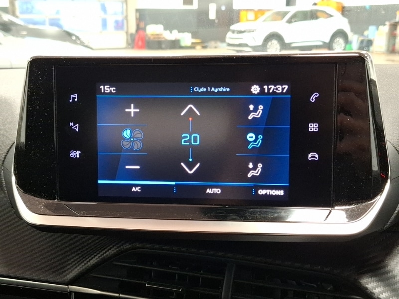 Used Peugeot 2008 2023 for sale - 76221297: Photo 13