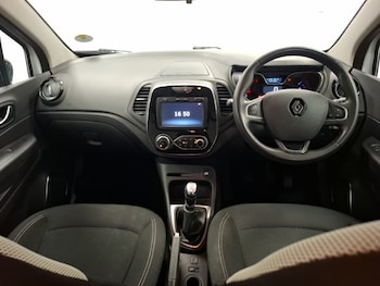 Used Renault Captur 2019 for sale - 79594763: Photo