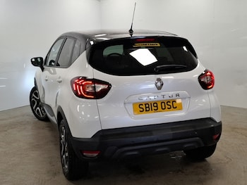 Used Renault Captur 2019 for sale - 79594763: Photo