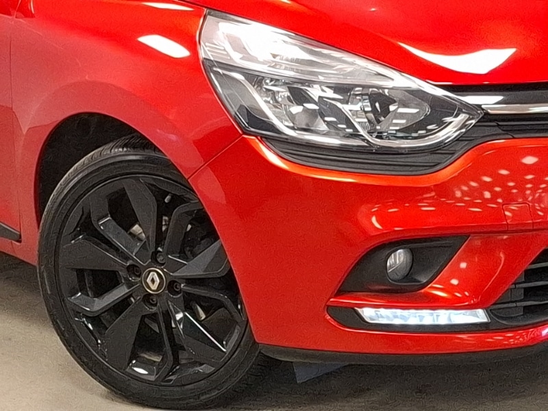 Used Renault Clio 2018 for sale - 76763851: Photo 9
