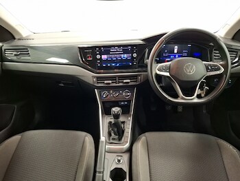 Used Volkswagen Polo 2022 for sale - 76465257: Photo