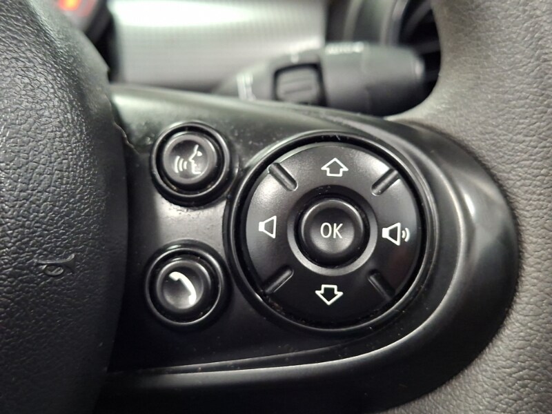 Used MINI Cooper 2019 for sale - 78164329: Photo 13