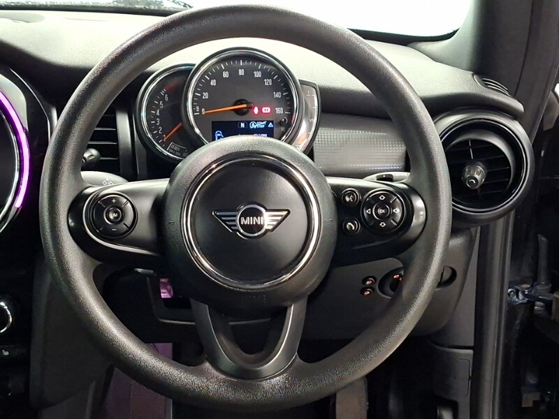 Used MINI Cooper 2019 for sale - 78164329: Photo 7