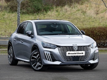 Peugeot - 208