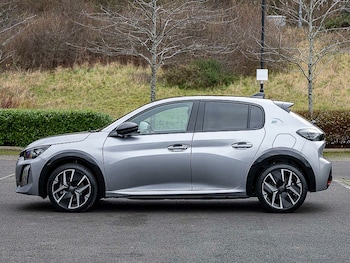 Used Peugeot 208 2025 for sale - 76160609: Photo 4