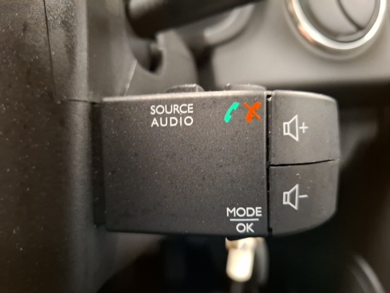 Used Dacia Sandero Stepway 2015 for sale - 77466917: Photo 14