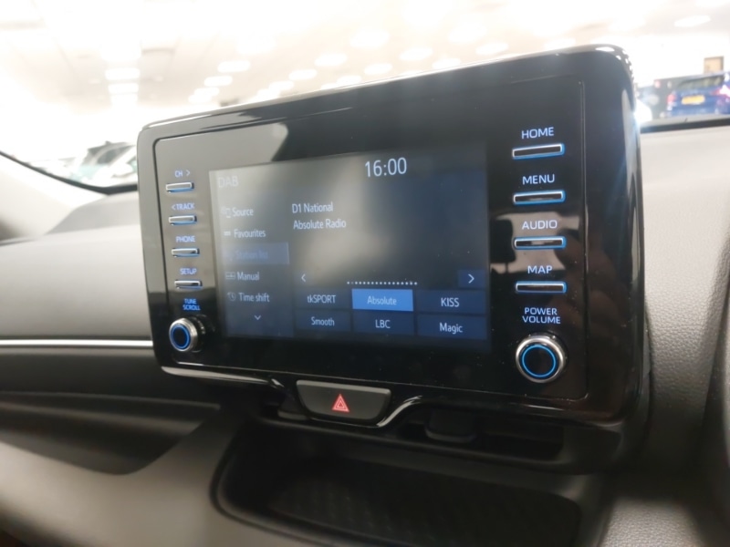 Used Toyota Yaris 2023 for sale - 77252402: Photo 18