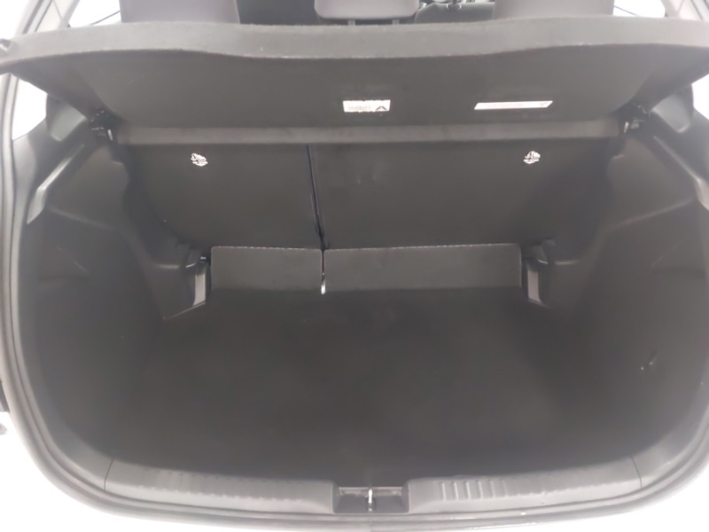 Used Toyota Yaris 2023 for sale - 77252402: Photo 8