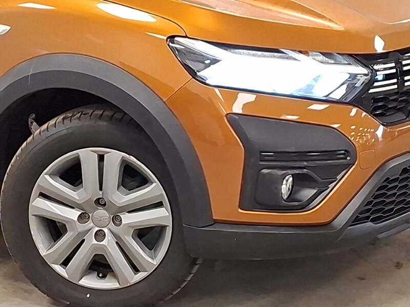 Used Dacia Sandero Stepway 2023 for sale - 78219778: Photo 9