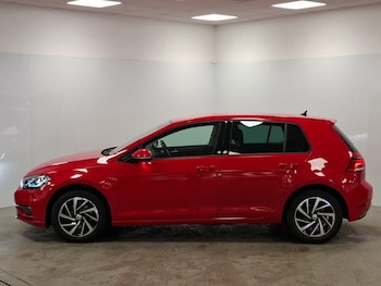 Used Volkswagen Golf 2019 for sale - 78730212: Photo