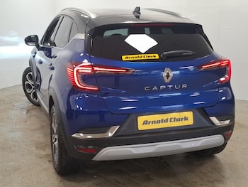 Used Renault Captur 2023 for sale - 79061222: Photo