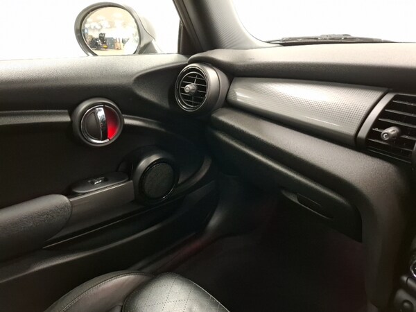 Used MINI Hatch 2019 for sale - 76301802: Photo 11