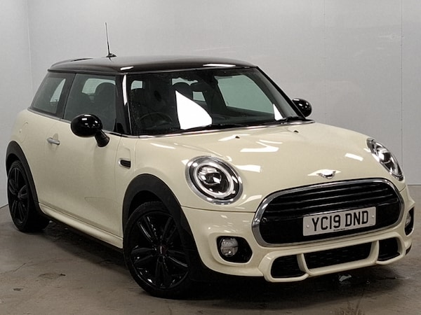 Used MINI Hatch 2019 for sale - 76301802: Photo 1