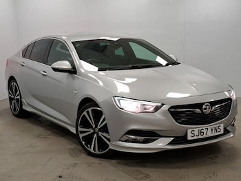 Used Vauxhall Insignia 2017 for sale - 77090420: Photo