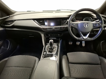 Used Vauxhall Insignia 2017 for sale - 77090420: Photo