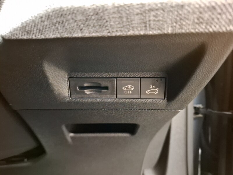 Used Peugeot 3008 2025 for sale - 77265609: Photo 10